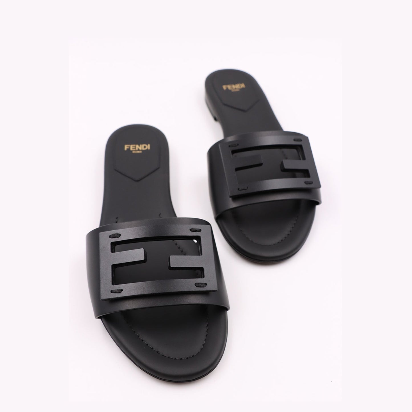 Baguette Leather Sandals