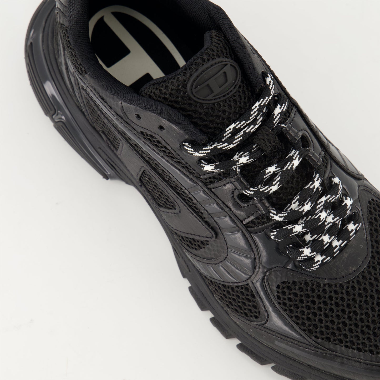 S-Pro-V-Dense Sneakers