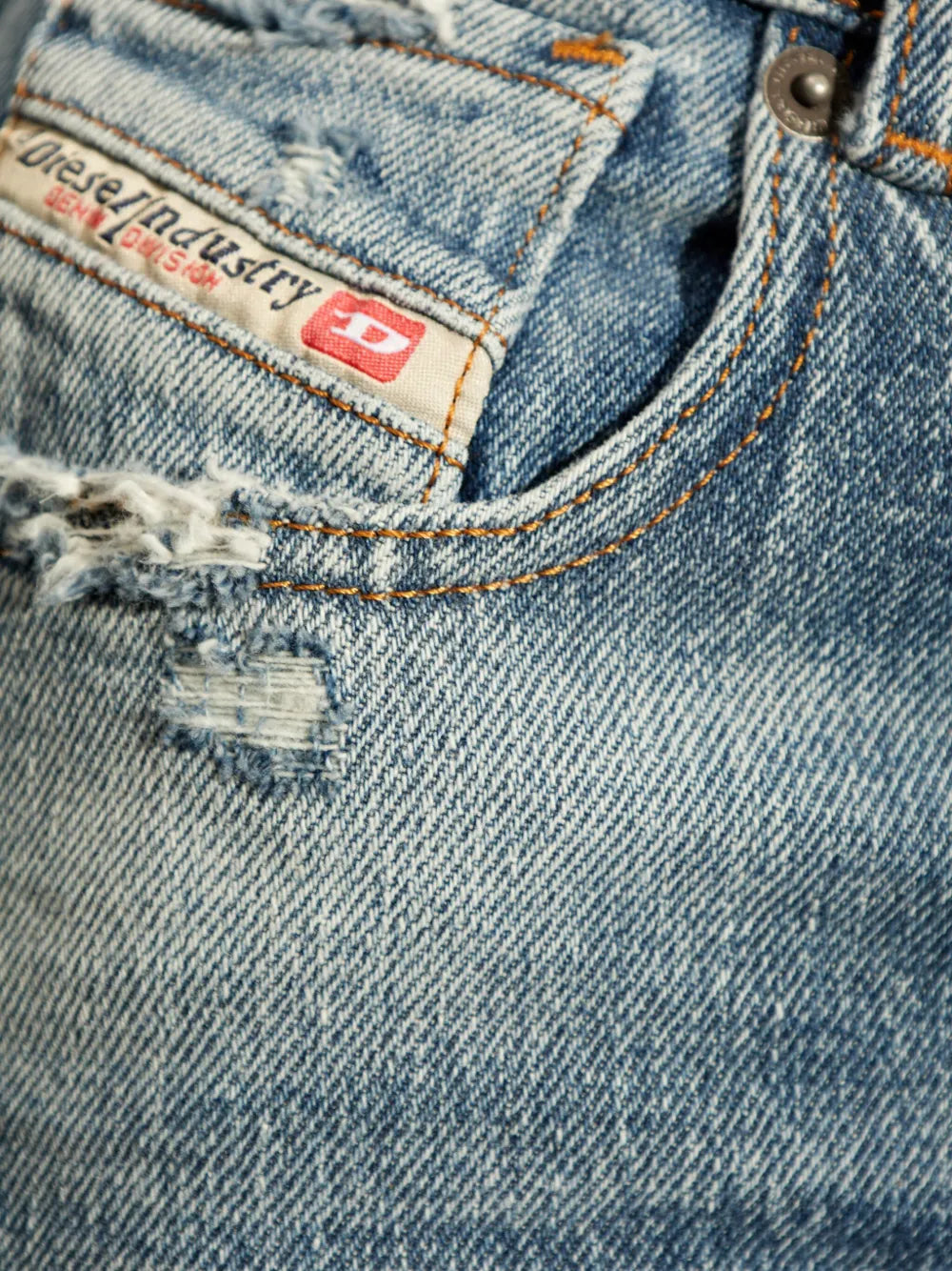 Jean 2003 D-Escription