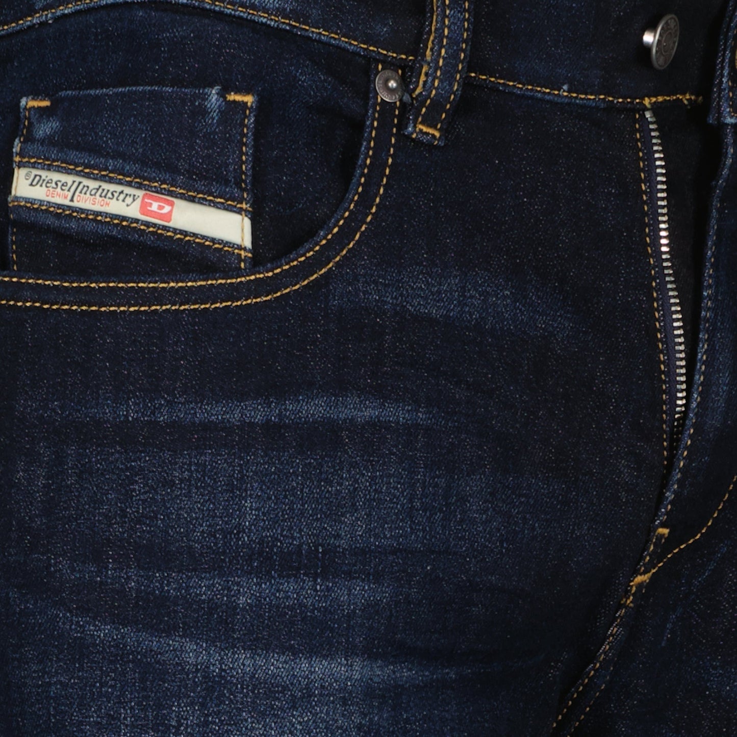 Jean D-Strukt 2019 L.34