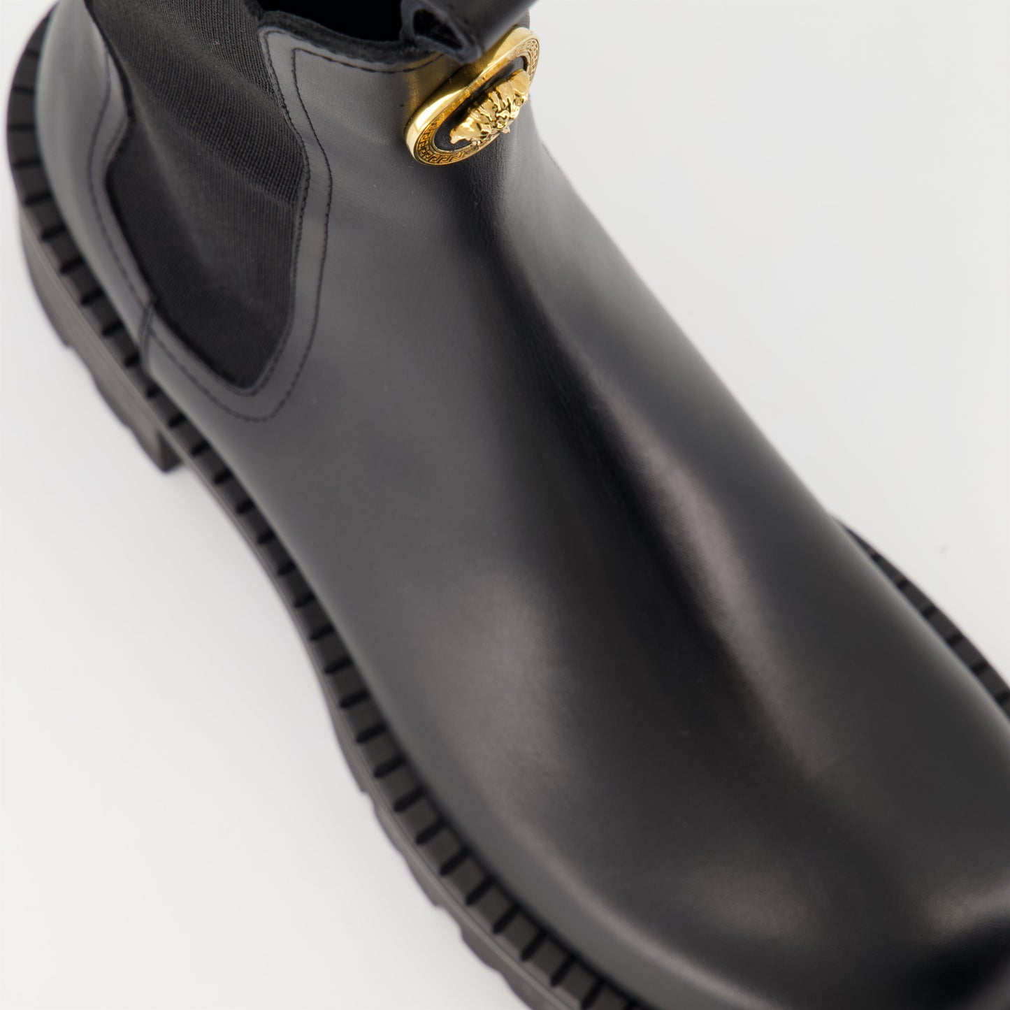 Alia Chelsea Boots